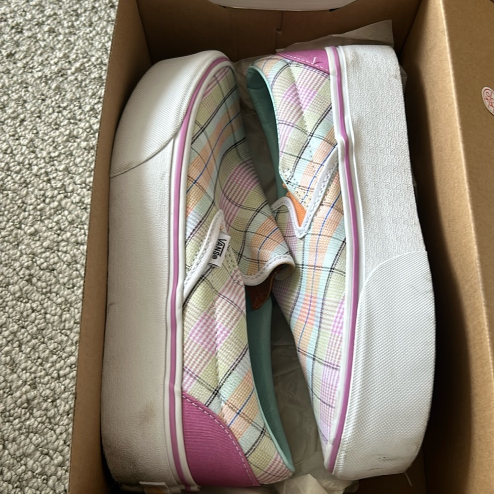 Vans sneakers